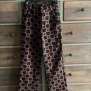 Stylish shoreline twill pant